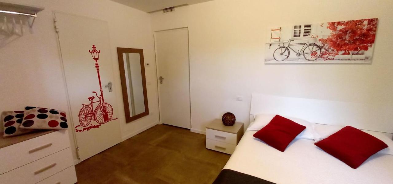 Maisonette Modena Park Esterno foto